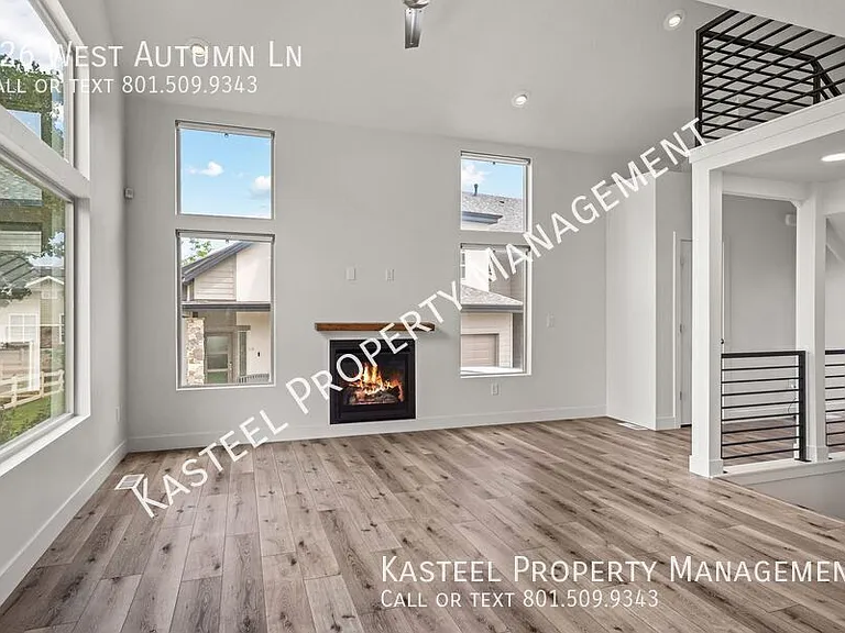 126 W Autumn Ln — Photo 10