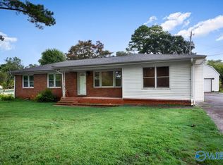 6308 Deramus Ave NW, Huntsville, AL 35806