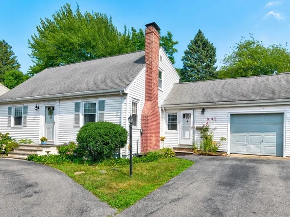 234 Liberty St, Braintree, MA 02184