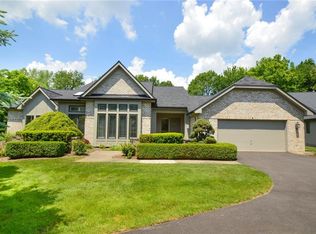 4 Hogan Ct #PVT, Pittsford, NY 14534