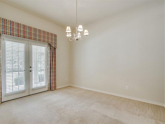 3rd image of 1114 Wenk Ct
