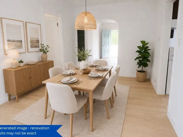 517 N Forest St, Bellingham, WA 98225