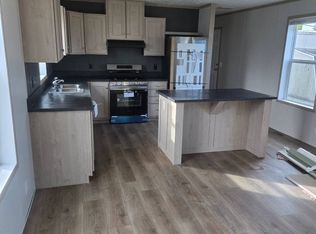 111 Townley Dr, Harbor Beach, MI