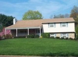 706 Beverly Rd, Holland, PA 18966