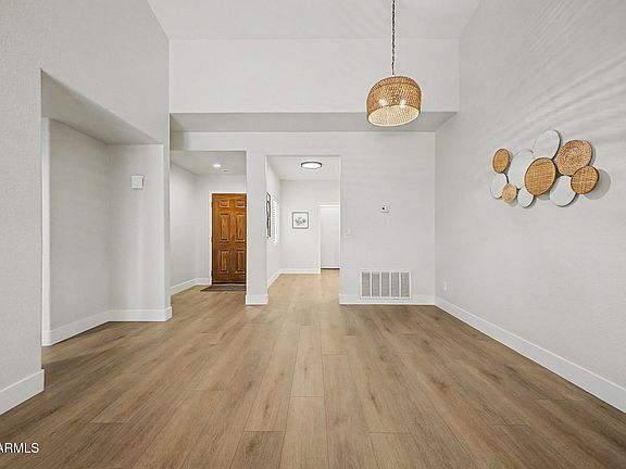 3rd image of 45 E 9TH Place #34
