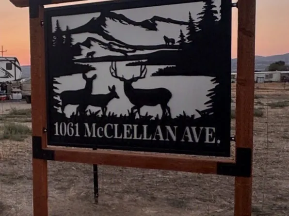 1061 McClellan Ave, Spring Creek, NV 89815