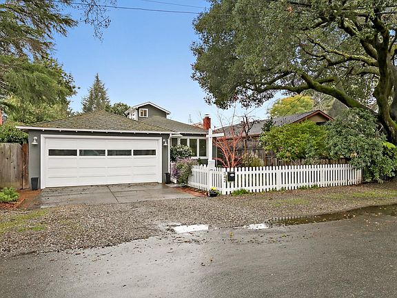 2nd image of 342 Roble Ave