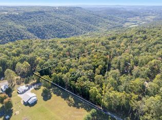 460 Waynes Rd, Sparta, TN 38583