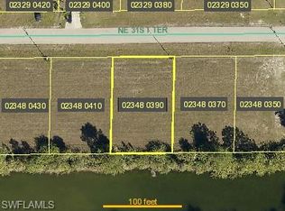 212 NE 31st Ter, Cape Coral, FL 33909