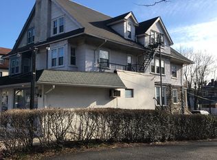 215 S Easton Rd, Glenside, PA 19038