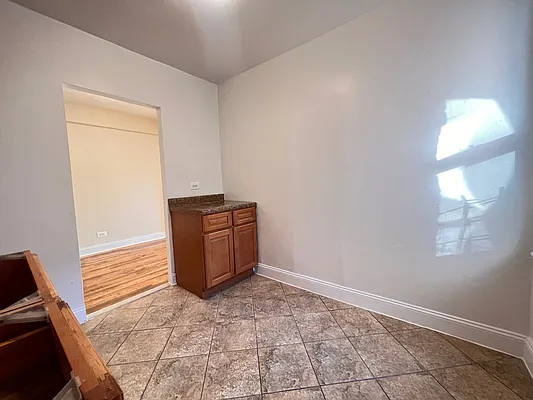 Rented by Queens Apartments Realty LLC | media 39