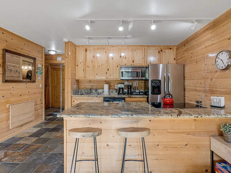 115 Tramway Dr — Photo 24