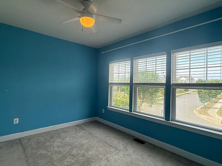 352 Pear Blossom Rd — Photo 20