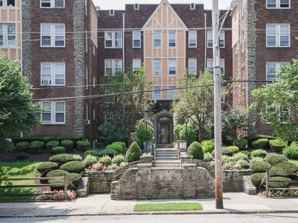Kentwell Hall Apartments, 6640 Sprague St APT A404, Philadelphia, PA 19119