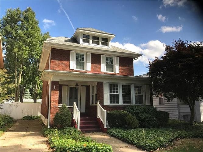 1st image of 429 Shenley Dr