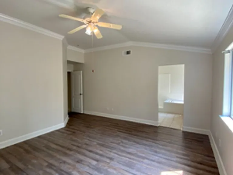 1679 E La Quinta Dr — Photo 15