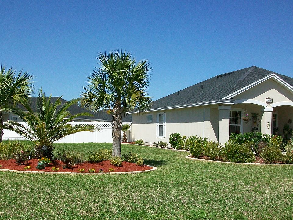 Upscale landscaping
