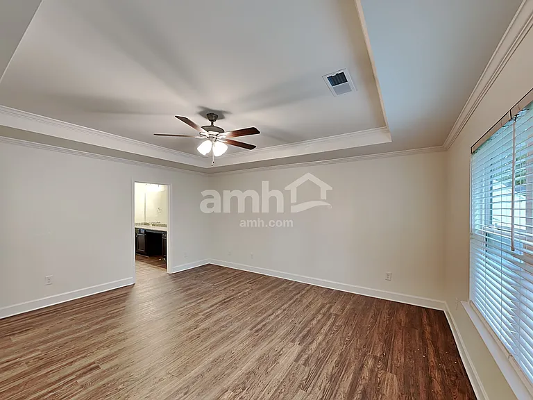5035 Hudson Valley Dr — Photo 16