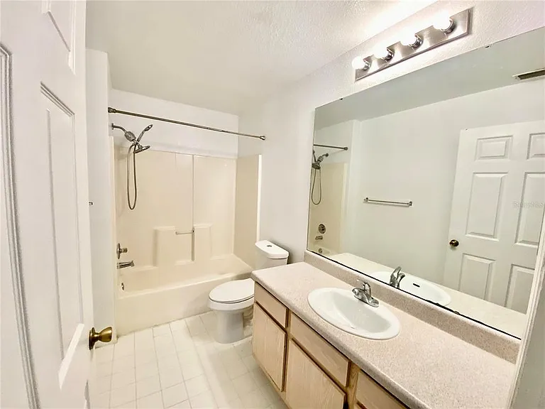 5463 Vineland Rd #5103 — Photo 15