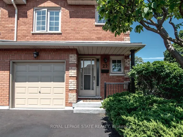255 Mount Albion Rd #22, Hamilton, ON L8K 6P8