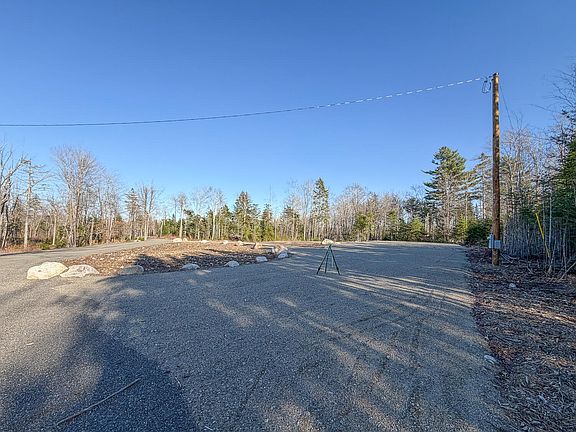 4th image of 36 Sunset Hill Road