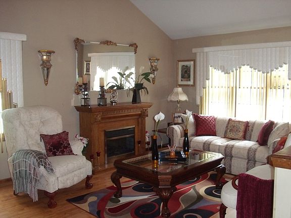 5th image of 15551 Lawndale Ave