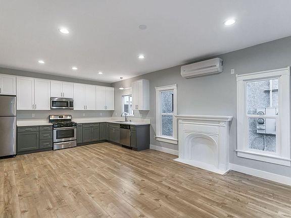 4th image of 413 N Coronado St #0