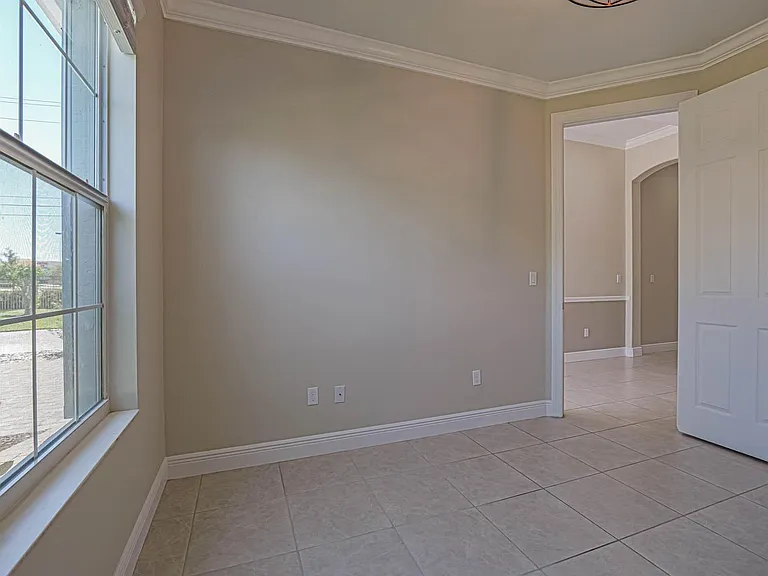 2529 Bella Vista Cir — Photo 23