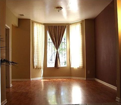 Main House Living room