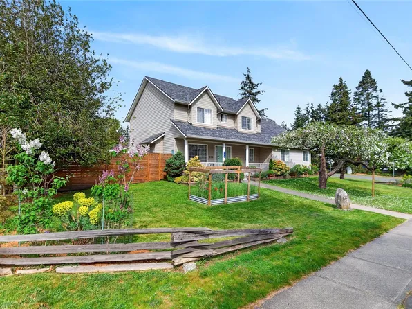359 Pritchard Rd, Comox, BC V9M 2Y8