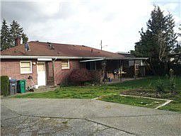 2nd image of 511 N St NE