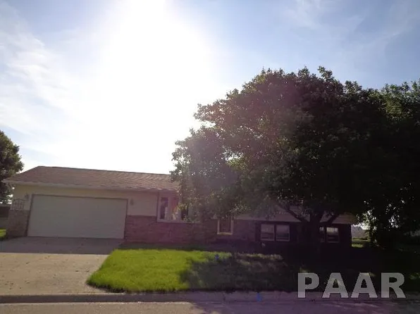 517 S 10th St, Princeton, IL 61356