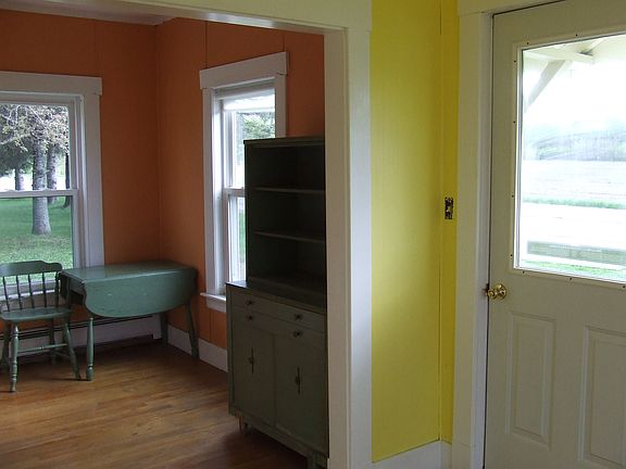 Dining room in front