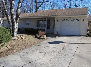 1713 Winthrop Ln, Schaumburg, IL 60193