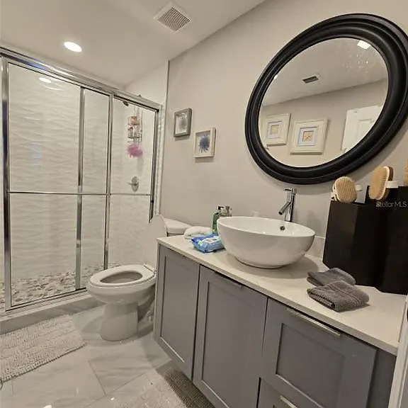 244 Lexington Dr — Photo 16