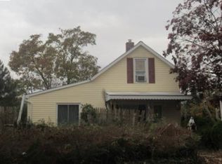 270 Commack Rd, Islip, NY 11751