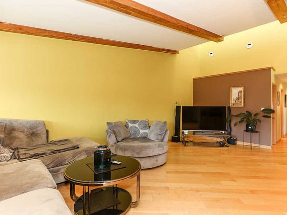 3rd image of 1 Cinnamon Creek Dr #1