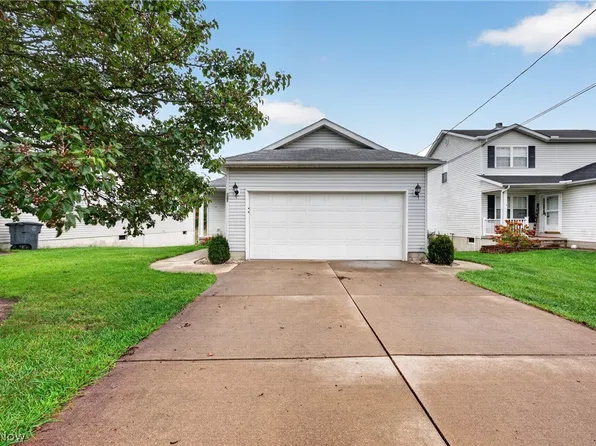 225 Waverly Ave, Wadsworth, OH 44281