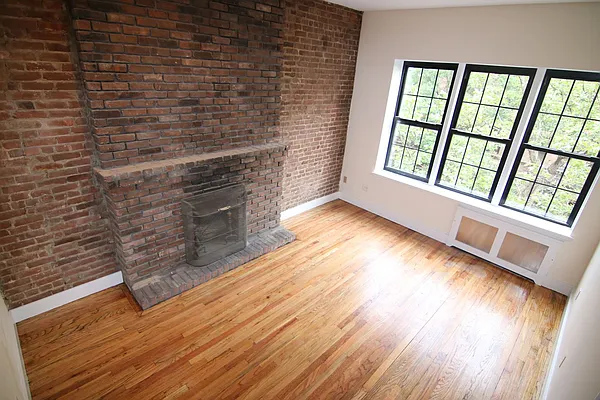 Rented by Guidance Realty Corp. | media 2