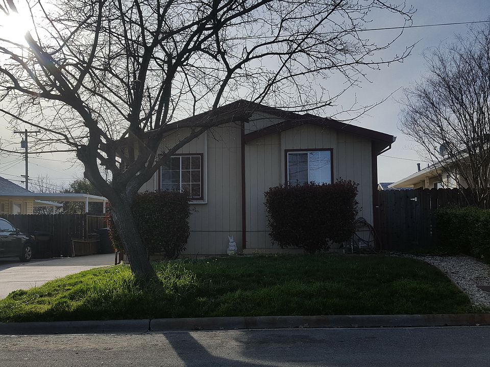 Front of Home (Front Door on side of home along driveway)