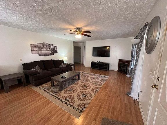 3rd image of 4583 Haire Rd