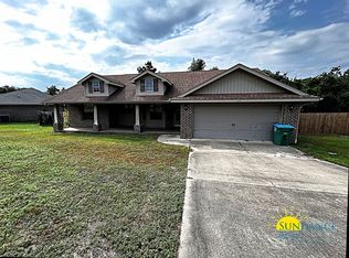 105 Bronze Cir, Crestview, FL 32539