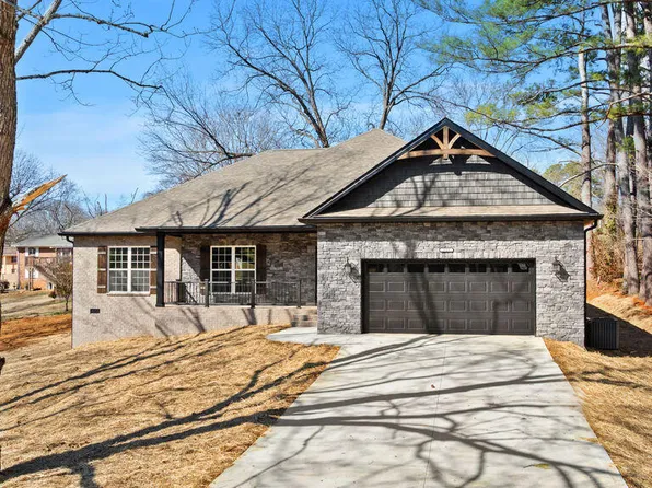 2925 Marvin Cir, Maryville, TN 37803