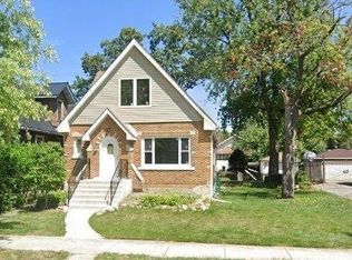 2037 S 7th Ave, Maywood, IL