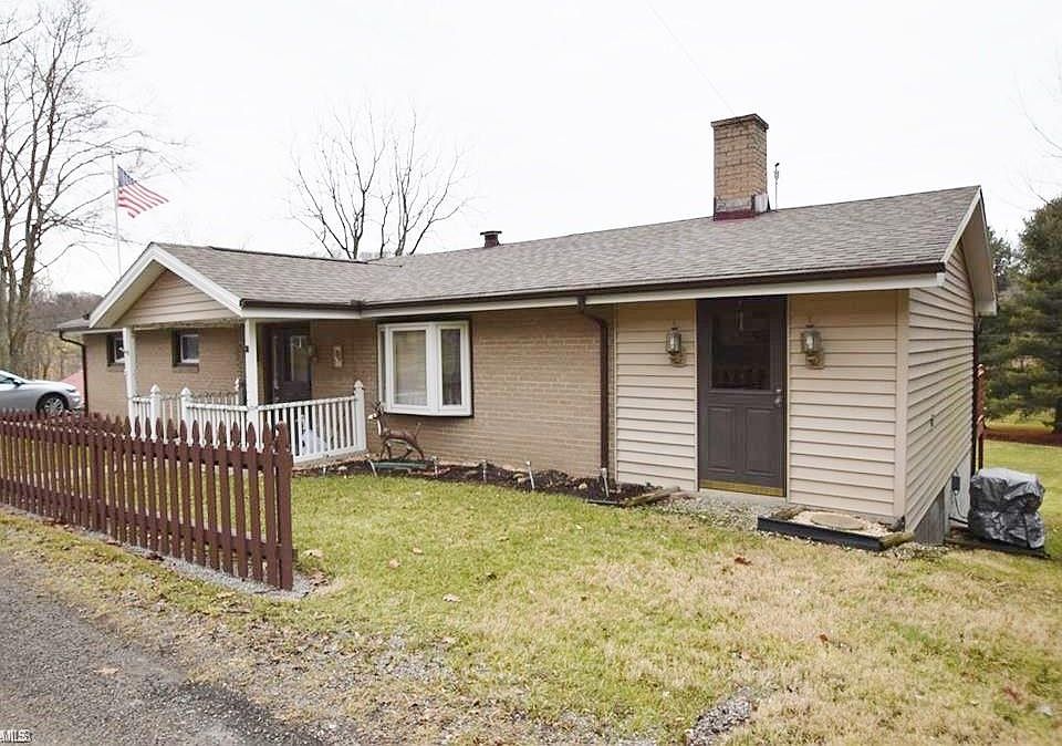 1st image of 3611 University Dr NE