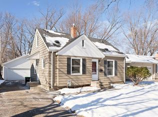 306 Harrison Ave S, Hopkins, MN 55343