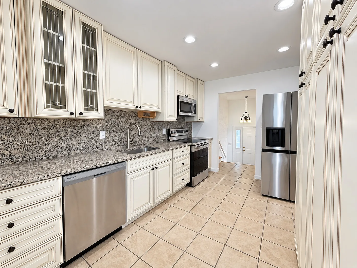 N Jerusalem Rd, East Meadow — Photo 4
