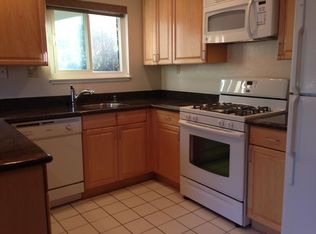 946 Florence Ln #5, Menlo Park, CA 94025