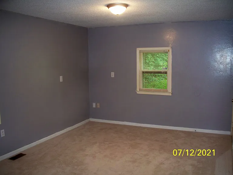 626 S Forney Ave — Photo 5