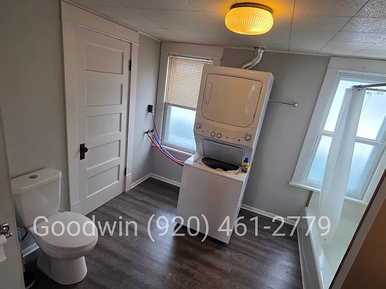 919 Harney Ave #A — Photo 13
